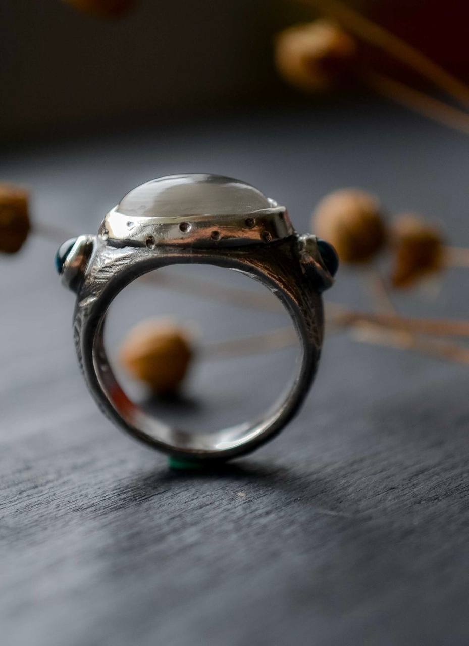 Lunara Ring