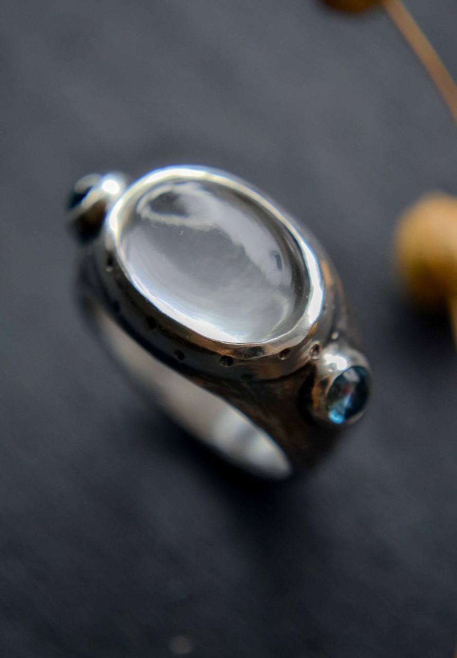 Lunara Ring