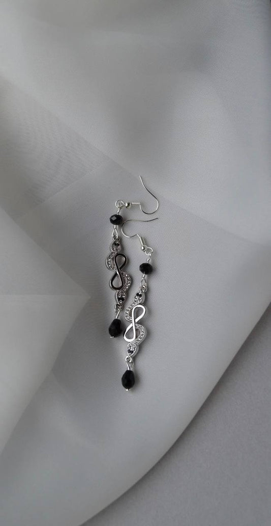 Noir Éternité Earrings