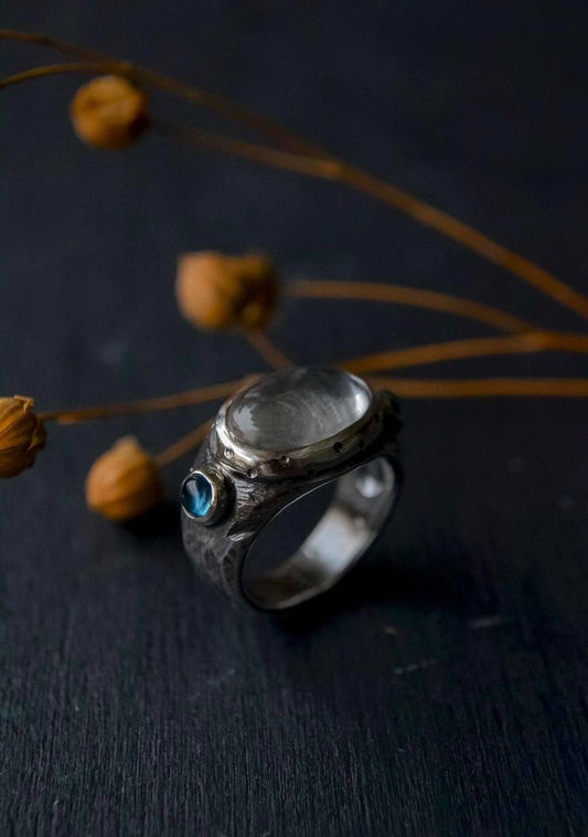Lunara Ring